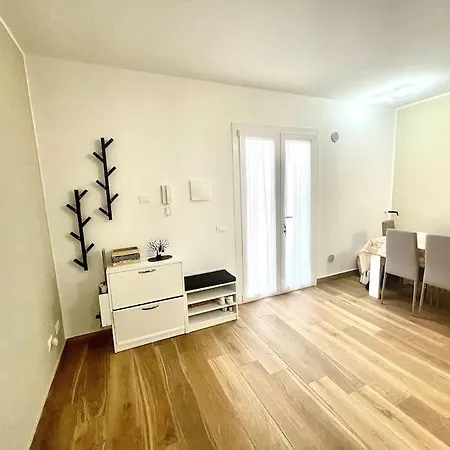 Sicilian Shore Haven, 2 Min To Sea Villa