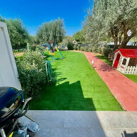 Villa Sicilian Shore Haven, 2 Min To Sea